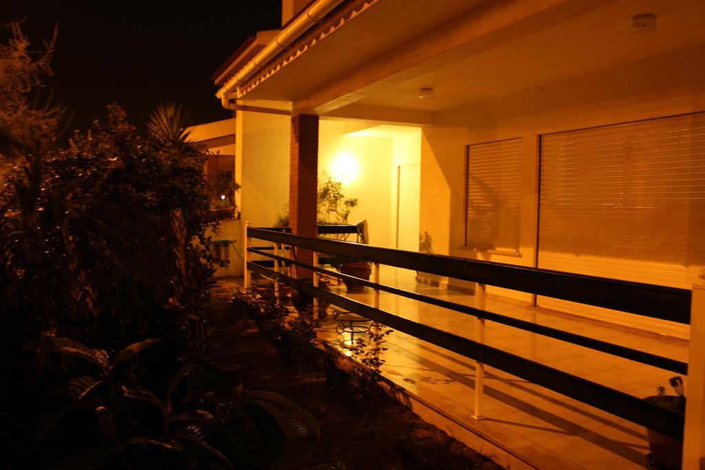 Canas Beach House - Al Areia Branca Dış mekan fotoğraf